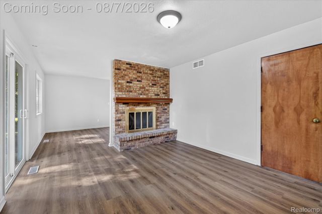 3461 Maple Drive, Ypsilanti, MI 48197