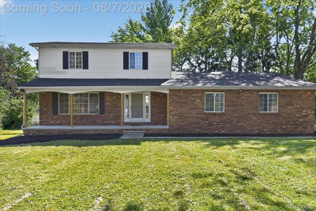 3461 Maple Drive, Ypsilanti, MI 48197