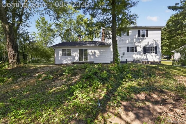 3461 Maple Drive, Ypsilanti, MI 48197