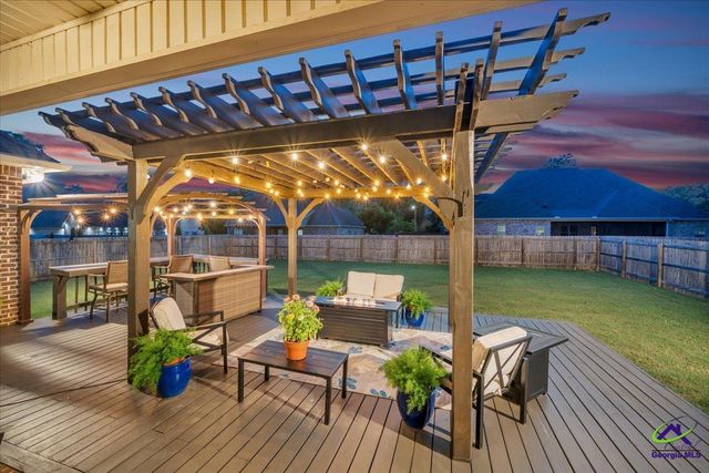 304 Norfolk Circle, Warner Robins, GA 31088