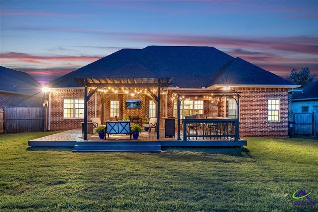 304 Norfolk Circle, Warner Robins, GA 31088
