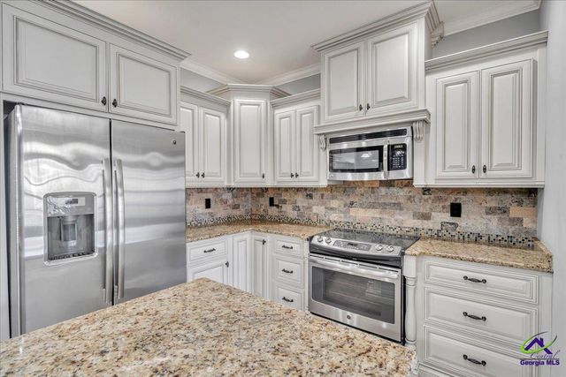304 Norfolk Circle, Warner Robins, GA 31088