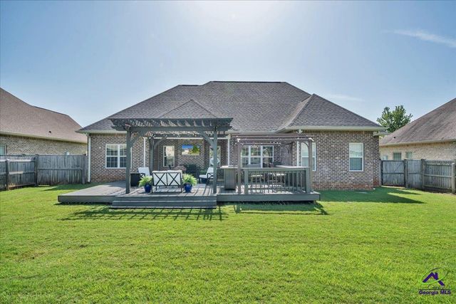 304 Norfolk Circle, Warner Robins, GA 31088