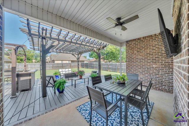 304 Norfolk Circle, Warner Robins, GA 31088