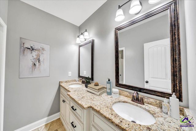 304 Norfolk Circle, Warner Robins, GA 31088