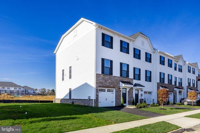 31 SAGE WAY, Mount Laurel, NJ 08054