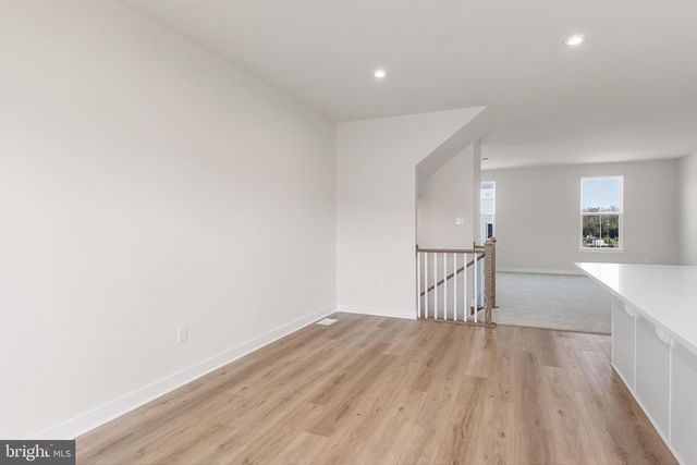 31 SAGE WAY, Mount Laurel, NJ 08054