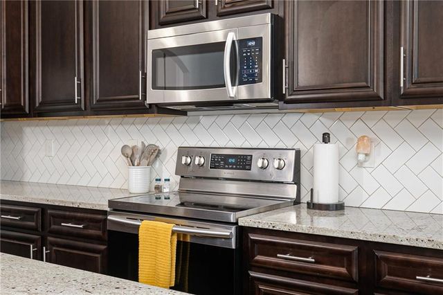 623 Sweet Bay Ridge, Woodstock, GA 30188