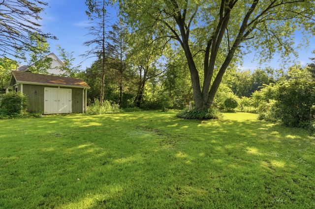 937 Elsie Avenue, Gurnee, IL 60031