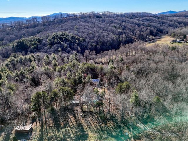 358 Old Beech Road, Blairsville, GA 30512