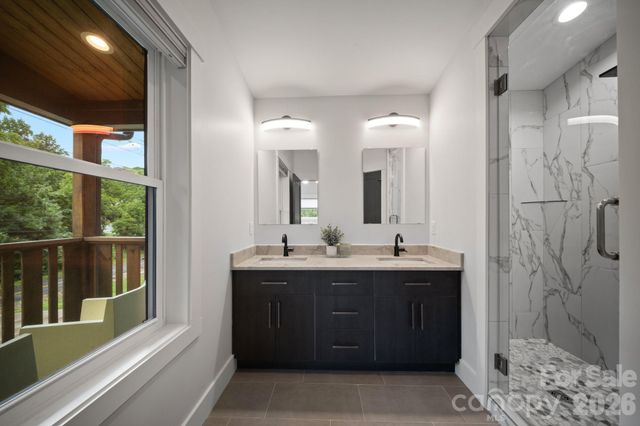 87 Glendale Avenue, Asheville, NC 28803
