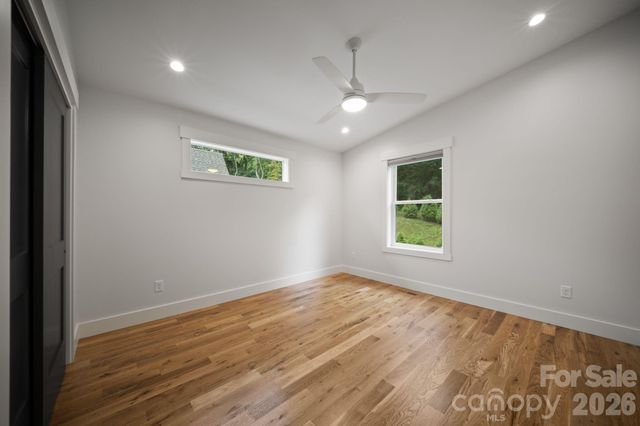 87 Glendale Avenue, Asheville, NC 28803