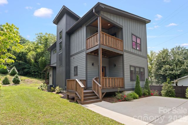 87 Glendale Avenue, Asheville, NC 28803
