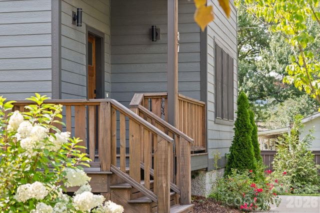 87 Glendale Avenue, Asheville, NC 28803