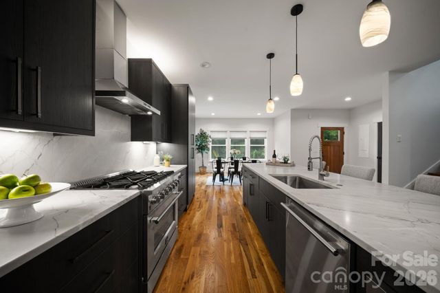 87 Glendale Avenue, Asheville, NC 28803