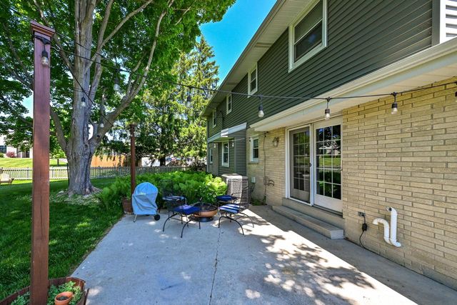 739 6th AVENUE, Grafton, WI 53024