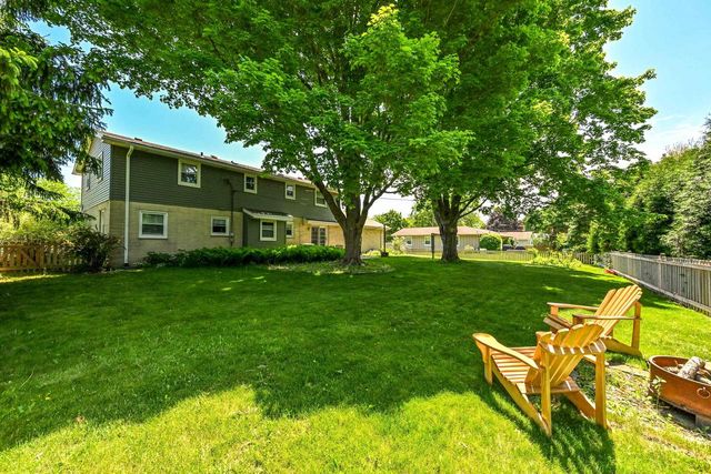 739 6th AVENUE, Grafton, WI 53024