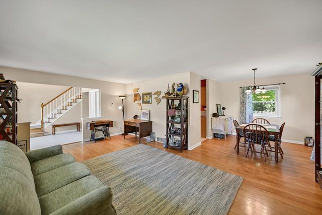 739 6th AVENUE, Grafton, WI 53024