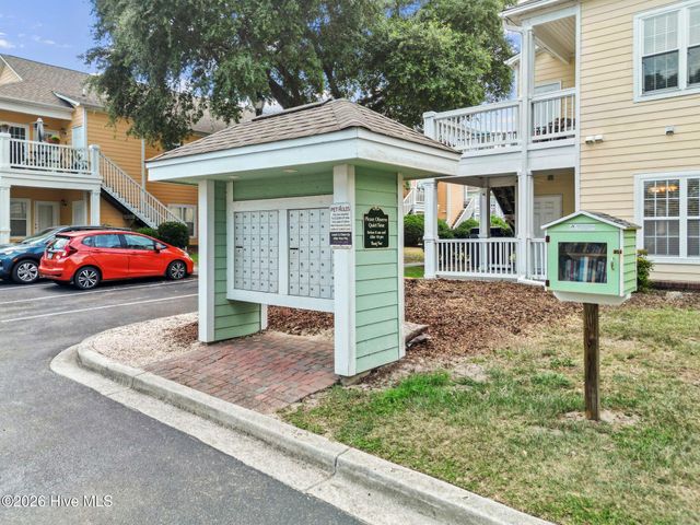 2306 Wrightsville Avenue Apt 101, Wilmington, NC 28403