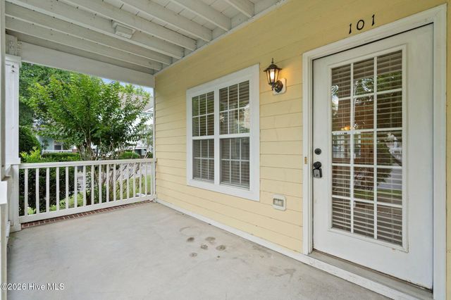 2306 Wrightsville Avenue Apt 101, Wilmington, NC 28403