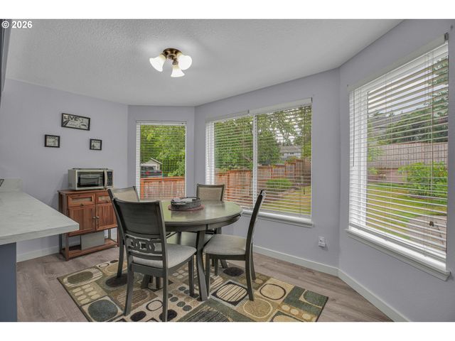 16020 Sw CATTAIL Ct, Portland, OR 97223