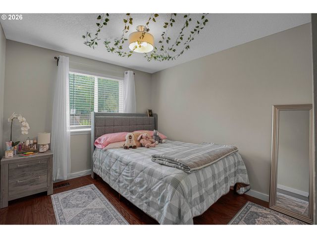 16020 Sw CATTAIL Ct, Portland, OR 97223