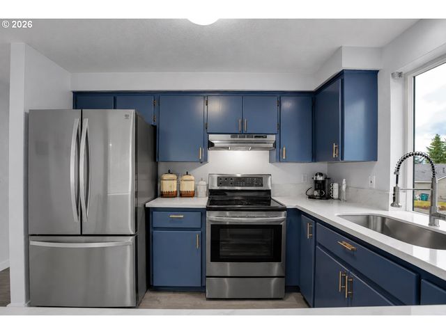 16020 Sw CATTAIL Ct, Portland, OR 97223