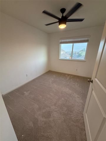 234 Spiny Lizard LN, San Marcos, TX 78666