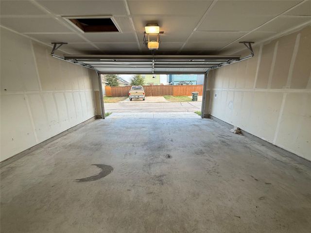 234 Spiny Lizard LN, San Marcos, TX 78666