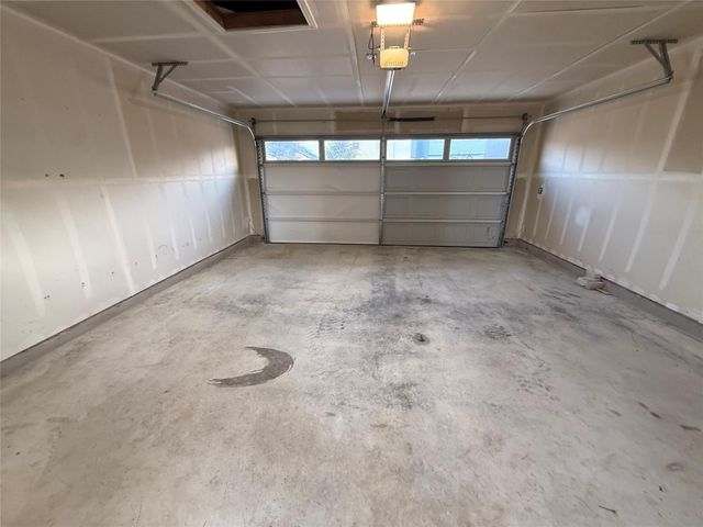 234 Spiny Lizard LN, San Marcos, TX 78666