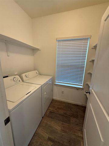 234 Spiny Lizard LN, San Marcos, TX 78666