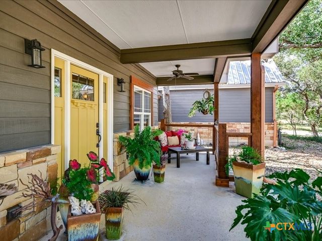 530 Cascade Trail, San Marcos, TX 78666