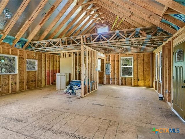 530 Cascade Trail, San Marcos, TX 78666
