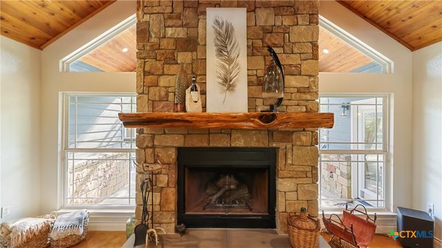530 Cascade Trail, San Marcos, TX 78666