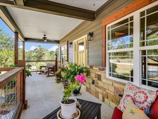 530 Cascade Trail, San Marcos, TX 78666