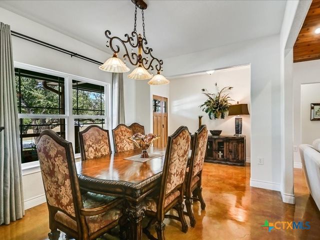 530 Cascade Trail, San Marcos, TX 78666
