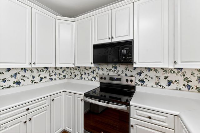 913 Tanworth Drive, Raleigh, NC 27615