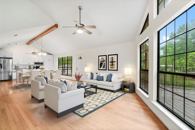 200 Johnson Road, Coldspring, TX 77331