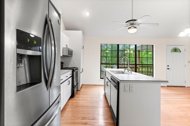 200 Johnson Road, Coldspring, TX 77331