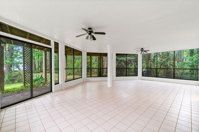 200 Johnson Road, Coldspring, TX 77331