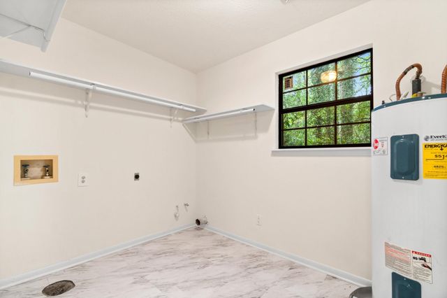 200 Johnson Road, Coldspring, TX 77331
