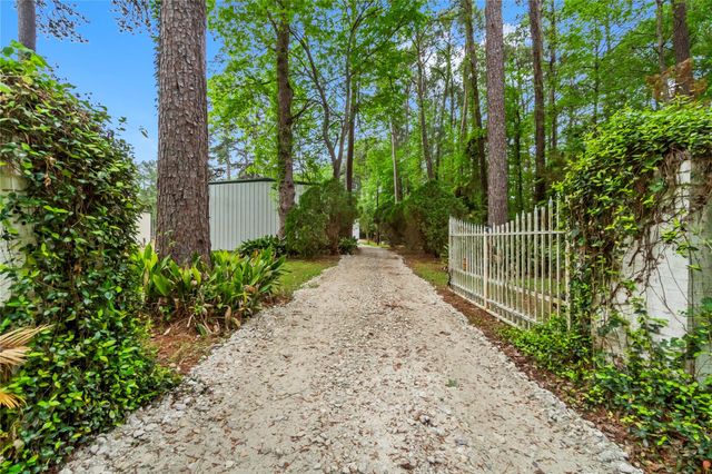 200 Johnson Road, Coldspring, TX 77331