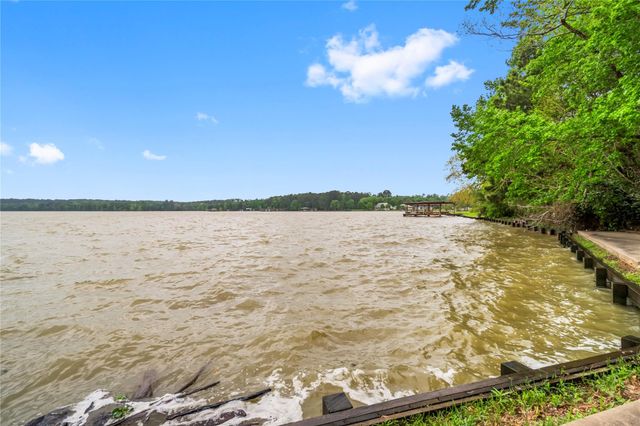 200 Johnson Road, Coldspring, TX 77331