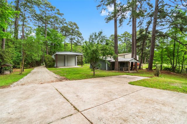 200 Johnson Road, Coldspring, TX 77331
