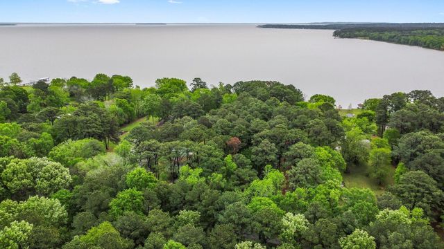 200 Johnson Road, Coldspring, TX 77331