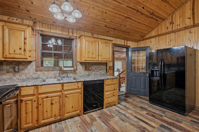 1489 Calf Creek Lane, Sherman, TX 75090