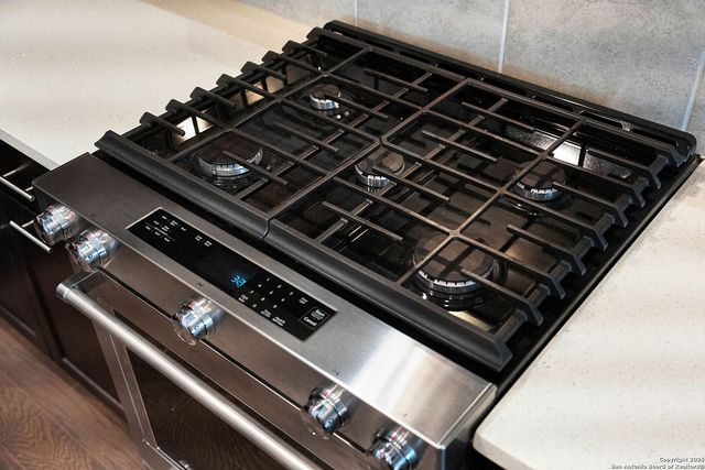 623 N Guenther, New Braunfels, TX 78130