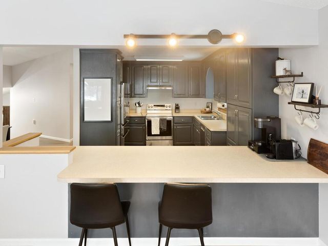 4660 104th Lane NE, Blaine, MN 55014