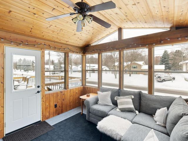 4660 104th Lane NE, Blaine, MN 55014