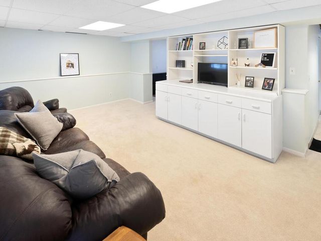 4660 104th Lane NE, Blaine, MN 55014